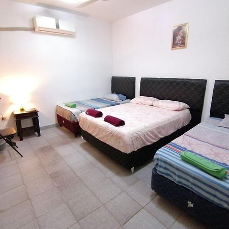 Hotel Remember Py Luque Esterno foto