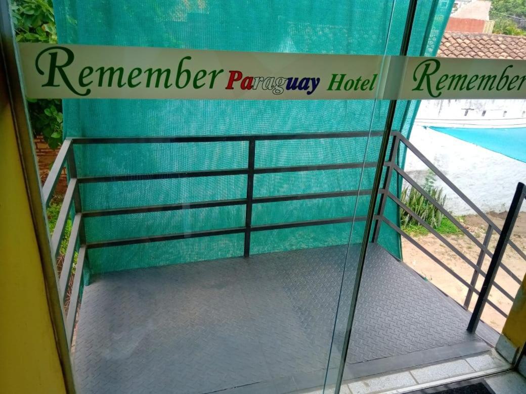 Hotel Remember Py Luque Esterno foto